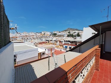Dom 112 m² w Maladze z jasnym salonem i 3 sypialniami. dom Malaga