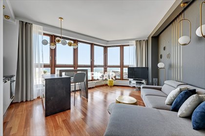 Na wynajem przestronne mieszkanie 44 m² z widokiem na Zatokę Gdynia mieszkanie Gdynia, Śródmieście, Centrum, A. Hryniewickiego