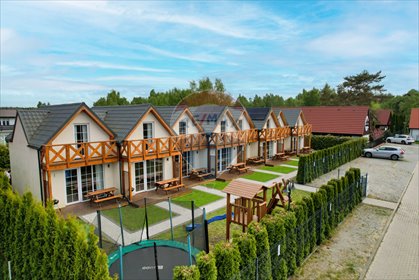Kompleks 8 domków letniskowych z dochodem (Bobolin) dom Bobolin, Bałtycka