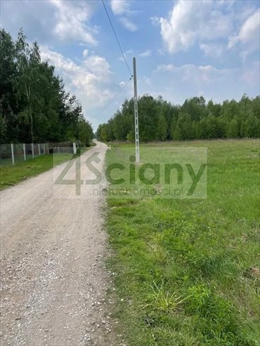 Do sprzedania działka budowlana 1734 m² w Powązkach z mediami działka Powązki