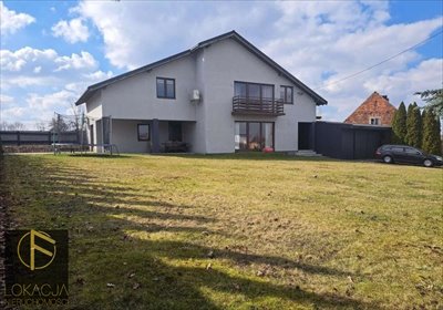 Przestronny dom 237 m² z garażem i poddaszem dom Opatówek