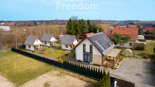 Wyjątkowy dom nad morzem z 3 domkami na wynajem dom Stegna