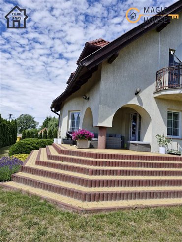 Przestronny dom 148 m² z garażem, lasem i jeziorem dom Koteże, Podmiejska