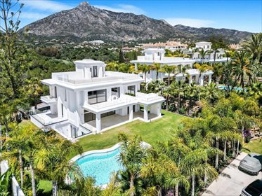 Luksusowa willa 647 m² (Marbella, Costa del Sol) dom Marbella