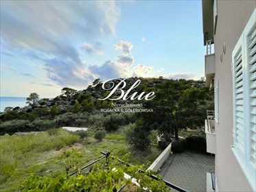 Widok na Adriatyk i Biokovo, balkon, miejsce parkingowe mieszkanie Makarska