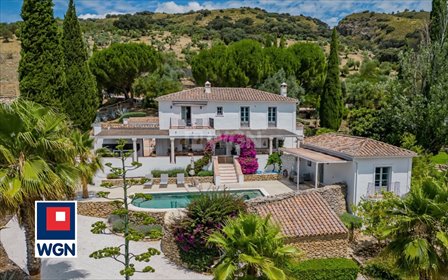 Historyczna rezydencja z 300-letnią duszą i nowoczesnym komfortem dom Ronda, Ronda