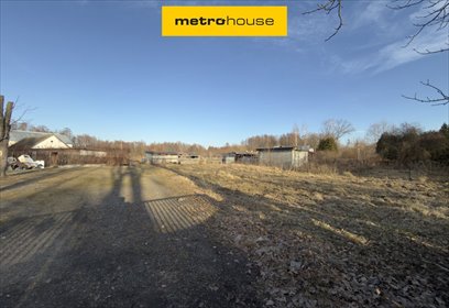 Działka 11 640 m² z domem i stajnią, inwestycyjna działka Marynin