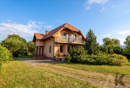 Przestronny dom 183 m² z kominkiem i garażem na dużej działce dom Stary Sącz, Cyganowice
