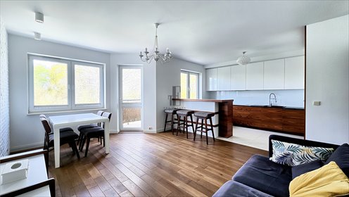 Przestronne 3-pokojowe mieszkanie z balkonem i widokiem mieszkanie Warszawa