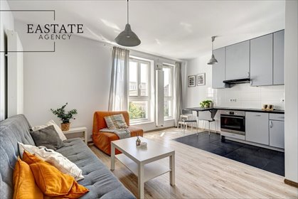 Sprzedam przestronną kawalerkę 34 m² z garażem na Mokotowie mieszkanie Warszawa, Mokotów, Bobrowiecka