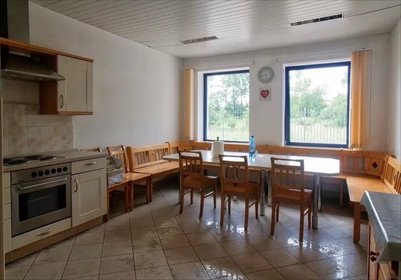Magazyn na sprzedaż Milanówek, Milanówek 2 000m2 Foto 2