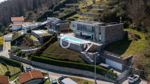 Nowoczesna willa z widokiem na jezioro Maggiore - basen, smart home dom Lago Maggiore Massimo Visconti, Massimo Visconti