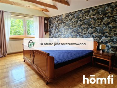 Przestronny dom 390 m² z tarasem i kominkiem w Łomiankach dom Łomianki, Fiołka