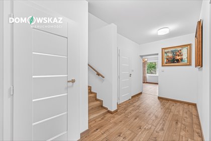 Dom z potencjałem biznesowym w Żarki-Letnisko (180 m²) dom Żarki-Letnisko, Boczna