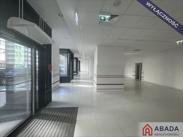 Wysoki, klimatyzowany lokal z witrynami w centrum Woli lokal użytkowy Warszawa, Wola
