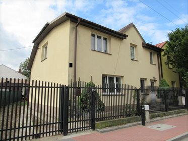 Dom 2-lokalowy z garażem, 120 m2, Ząbki dom Ząbki, Piłsudskiego