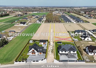 Działka budowlana 730 m² z warunkami zabudowy. działka Sieradz