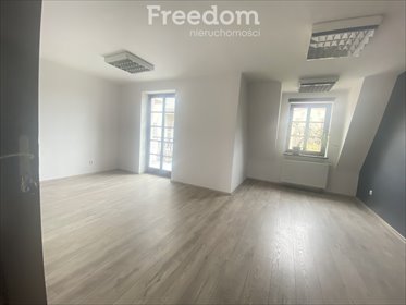 Atrakcyjny lokal usługowo-biurowy 30 m2, wysoki standard lokal użytkowy Jelenia Góra, Górna