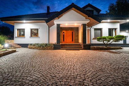 Zapraszam do luksusowego domu 341 m² nad zalewem w Jedlni-Letnisku dom Jedlnia-Letnisko, Nadrzeczna