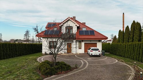 Na sprzedaż przestronny dom 165 m² z garażem i ogrodem dom Młodojewo