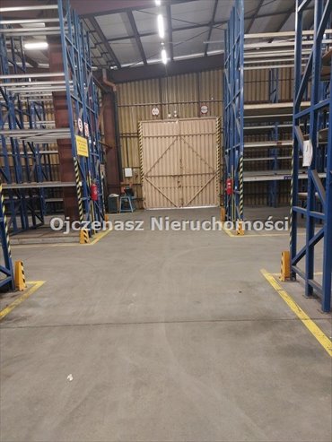 800 m² magazynu z biurem i parkingiem. magazyn Bydgoszcz, Flisy