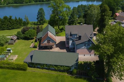 Polecam dom 300 m² z poddaszem i linią jeziora w Paprotkach dom Paprotki