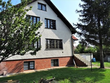 Przestronny dom 570 m2 z ogrodem i garażem w Strzelinie dom Strzelin