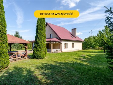 Dom z dużym terenem i garażem w Chruszczynie Małej dom Kazimierza Wielka, Chruszczyna Mała