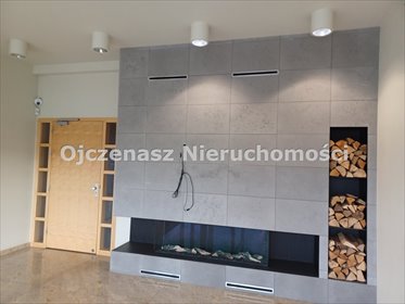 Na wynajem nowoczesny lokal 146 m² z dużymi oknami i parkingiem lokal użytkowy Brzoza