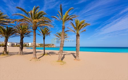 Sprzedam nowoczesny apartament z basenem i tarasem w Javea mieszkanie Jávea