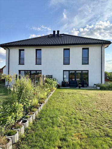 Na sprzedaż przestronny dom 264 m² w Nadolicach Wielkich dom Nadolice Wielkie, Orzechowa