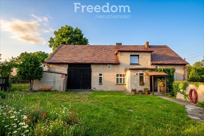 Zapraszam do obejrzenia domu z potencjałem 250 m² w Zawadzkiem dom Zawadzkie, Chopina
