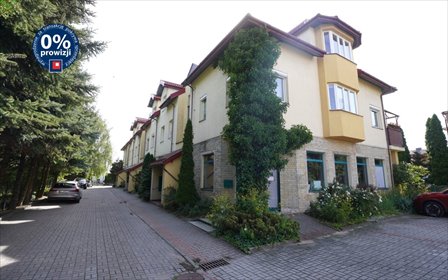 Atrakcyjne 2-pokojowe mieszkanie z ogrodem i parkingiem. mieszkanie Piotrków Trybunalski, Jasna, Jasna