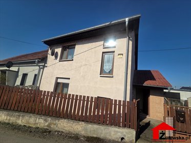 Dom bliźniak z garażem i dużą działką w Szymiszowie dom Szymiszów