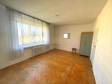 2-pokojowe mieszkanie do remontu z balkonem i piwnicą mieszkanie Zielona Góra