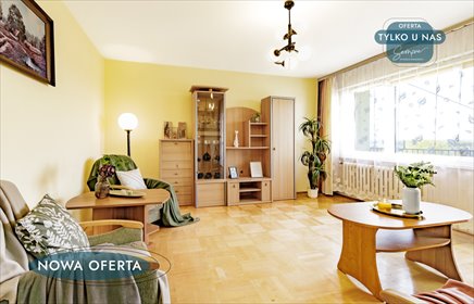 Do sprzedania przestronne 3 pokoje z loggią i komórką mieszkanie Zduńska Wola, Sieradzka