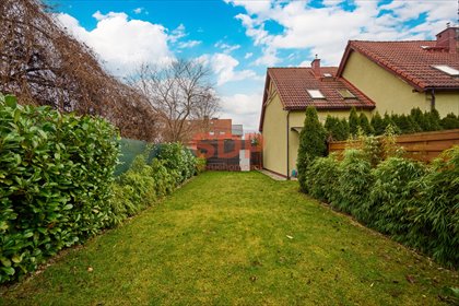 Dwupoziomowe mieszkanie z ogródkiem i garażem w Krzykach mieszkanie Wrocław, Krzyki, Księże Wielkie, Myszkowska