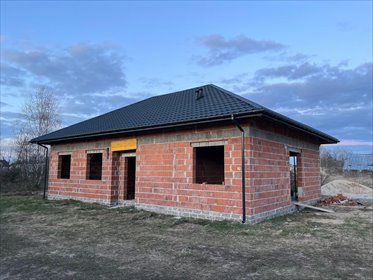 Dom z możliwością własnej aranżacji poddasza w Żelazkowie dom Żelazków