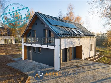 Nowoczesny dom 139 m2 z dużą działką i garażem dom Minoga