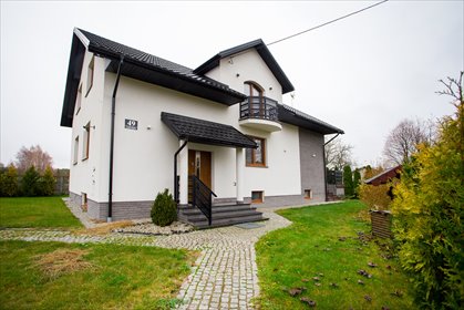 Ludwinów: 247m² domu + 170m² hal na działce 25a dom Ludwinów
