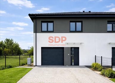 Nowoczesny dom bliźniak z garażem i tarasem, 134 m2 dom Domasław, Jaworowa