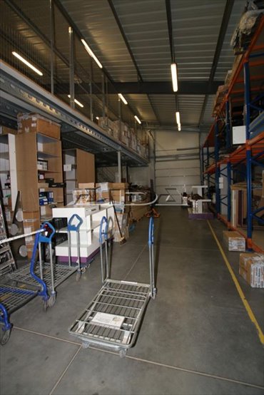 lokal użytkowy na wynajem 423m2 lokal użytkowy Wrocław, Fabryczna, Wrocław Oporów MAGAZYN OGRZWANY + BIURA