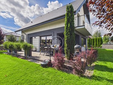 Do sprzedania komfortowy dom 230 m² z sauną i automatycznym systemem nawadniania dom Złotniki Kujawskie, Klonowa