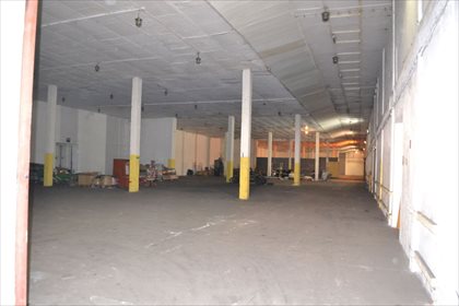 Lokal użytkowy na wynajem Pyskowice 1 000m2 Foto 1
