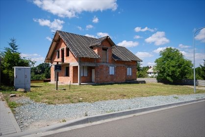 Na sprzedaż przestronny dom 188 m² w Sobótce z funkcją gospodarczą dom Sobótka, Kwiatowa