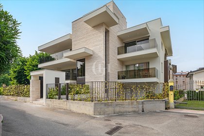 mieszkanie na sprzedaż 100m2 mieszkanie Desenzano del Garda