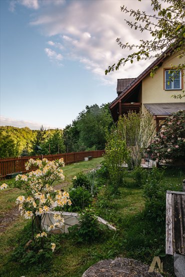 dom na sprzedaż 0m2 dom Rożnów