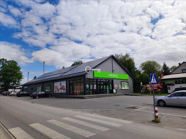 Na sprzedaż obiekt komercyjny z najmem 10+ lat w Obszy lokal użytkowy Obsza