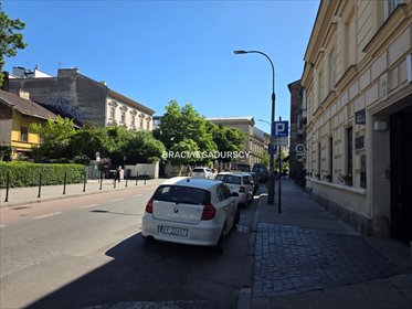 Kawalerka 23 m² w centrum Krakowa, umeblowana i wyremontowana mieszkanie Kraków, Stare Miasto, Krupnicza