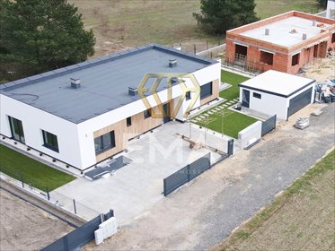 Nowoczesny dom 130 m² w Mirowie - przestrzeń i komfort. dom Częstochowa, Mirów, Mirowska